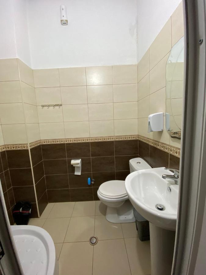 Korca City Rooms מראה חיצוני תמונה